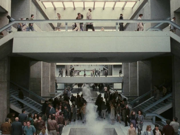 El vengador del futuro (1990) El vengador del futuro, película filmada en la Glorieta de Insurgentes