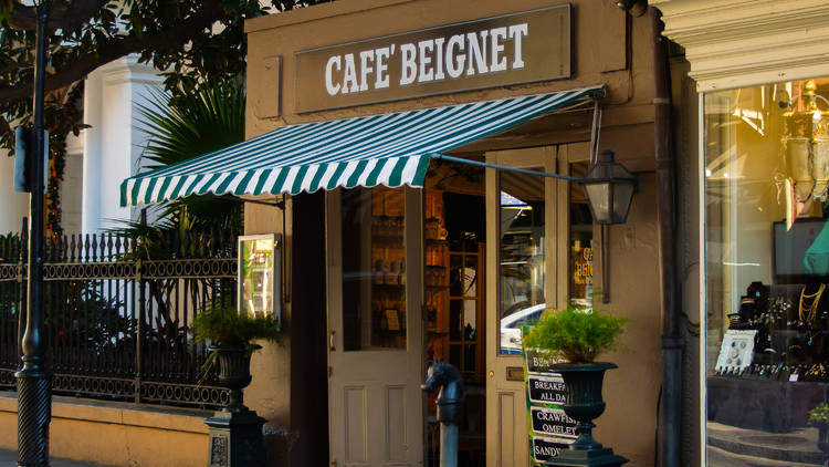 Cafe Beignet