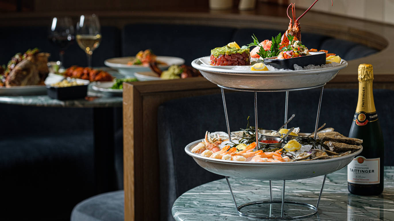 Lure Fishbar Restaurants in River North, Chicago