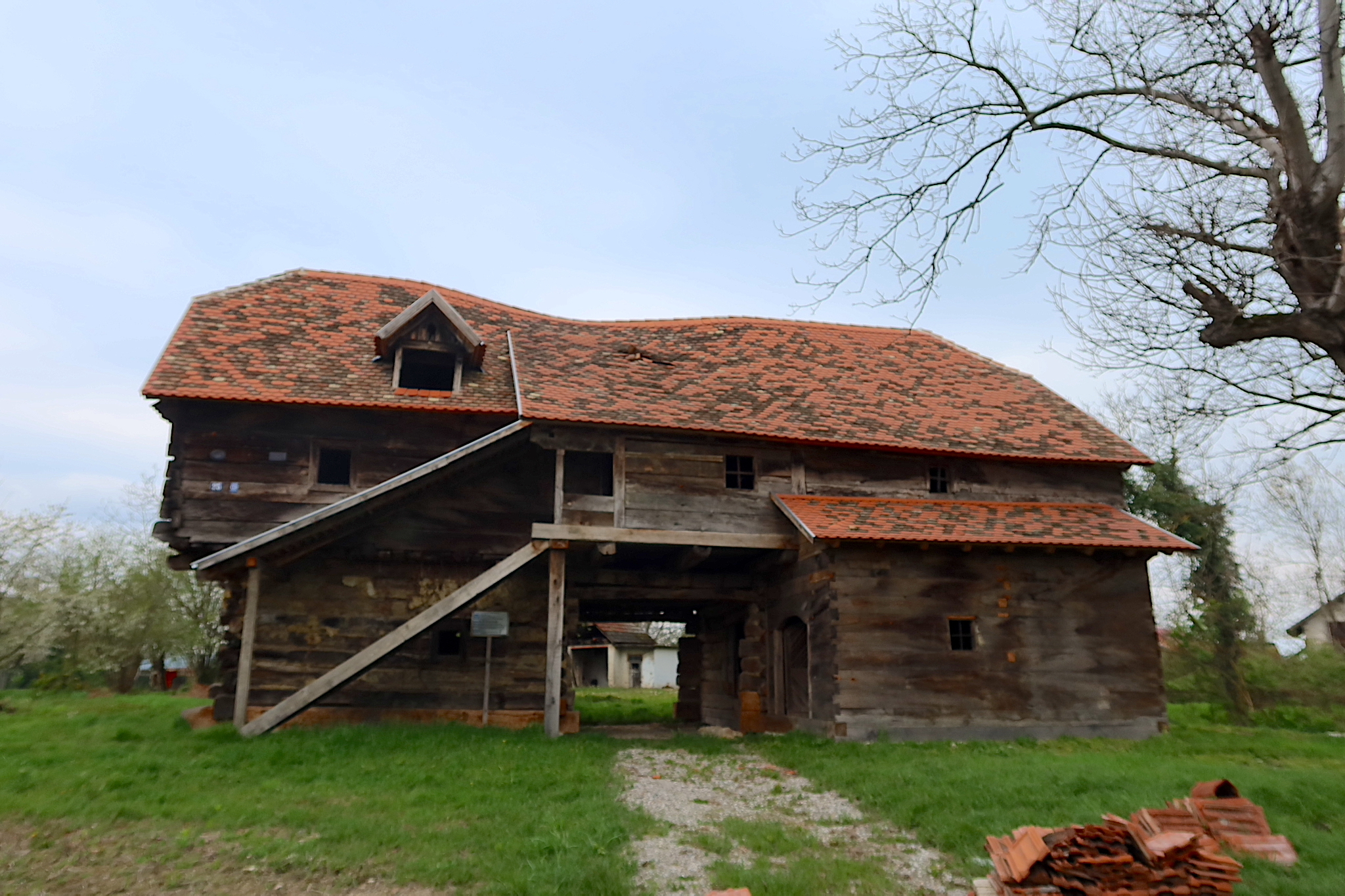 brest, pokupski, house, wood, oak, traditional, hrast, drvo, tradicijska, arhitektura, architecture