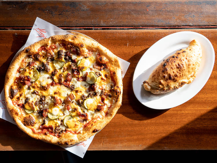 Honbo x Alvy’s Cheeseburger Pizza