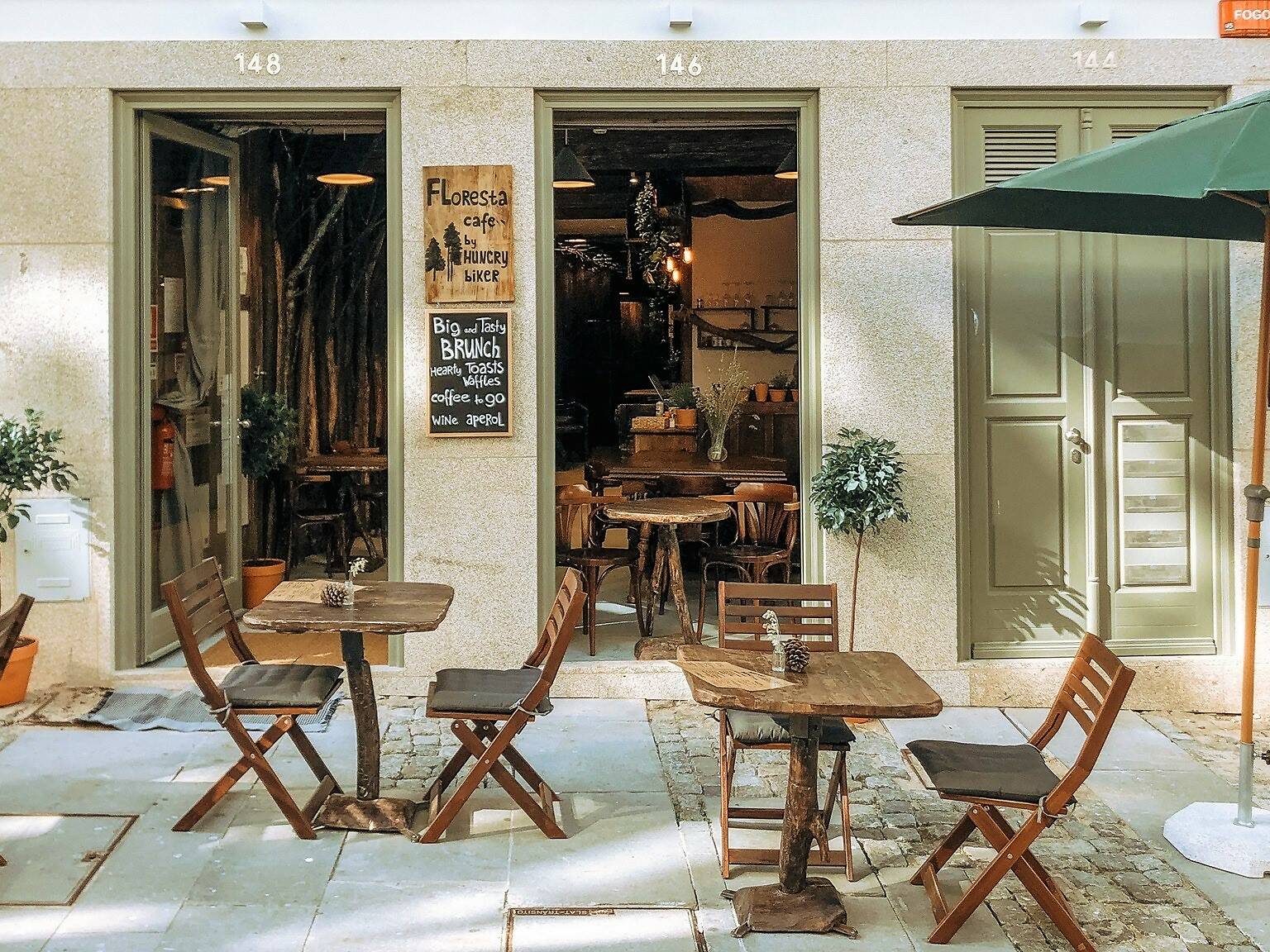 23 Best Breakfast And Brunch Spots In Porto, Picked By Locals