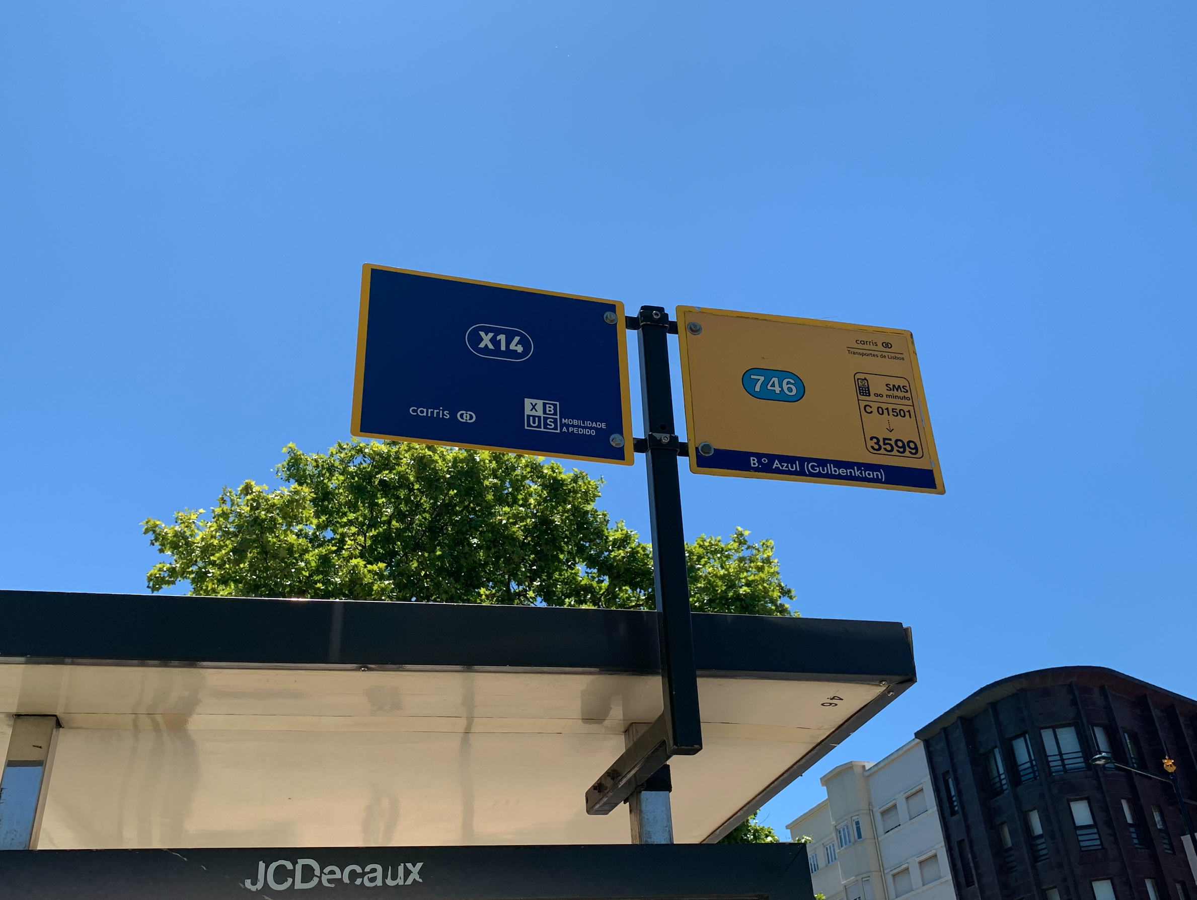Autocarro a pedido