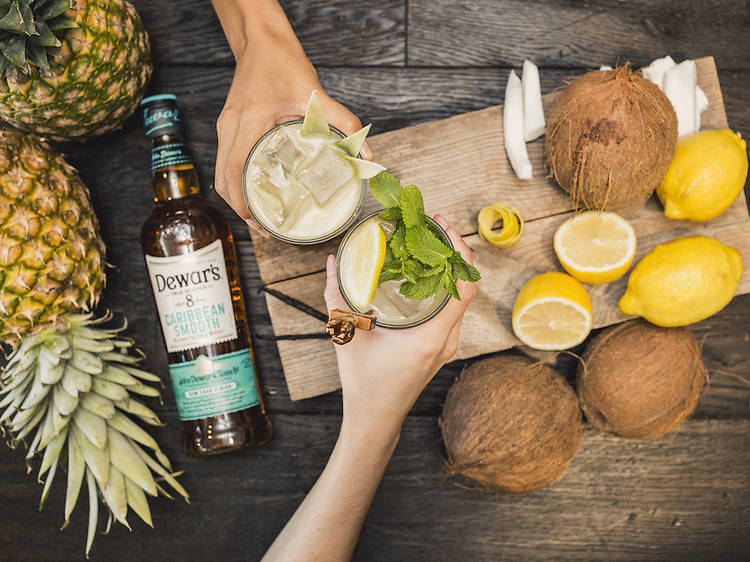 Dewar's 8 Caribbean Smooth Coconut Highball