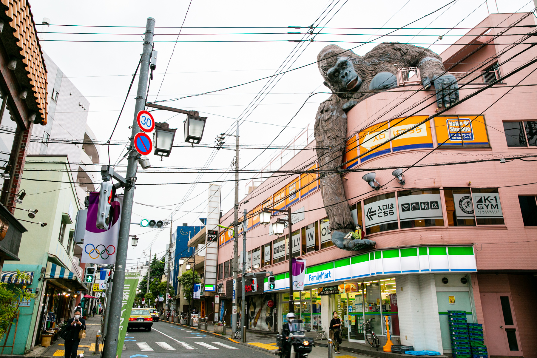 7 coolest streets to explore in Tokyo