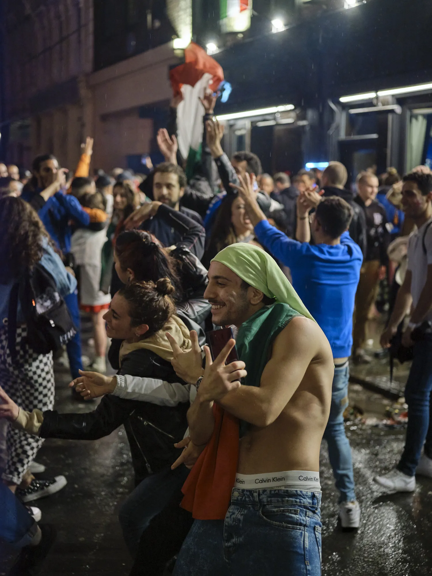 Italian fans celebrate