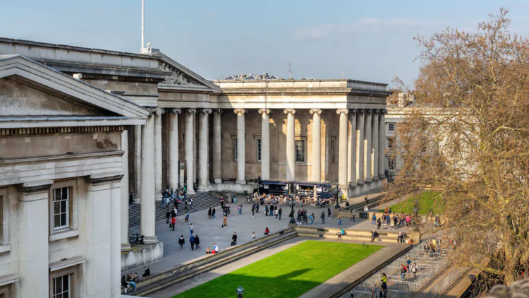 Stay at the British Museum Penthouse