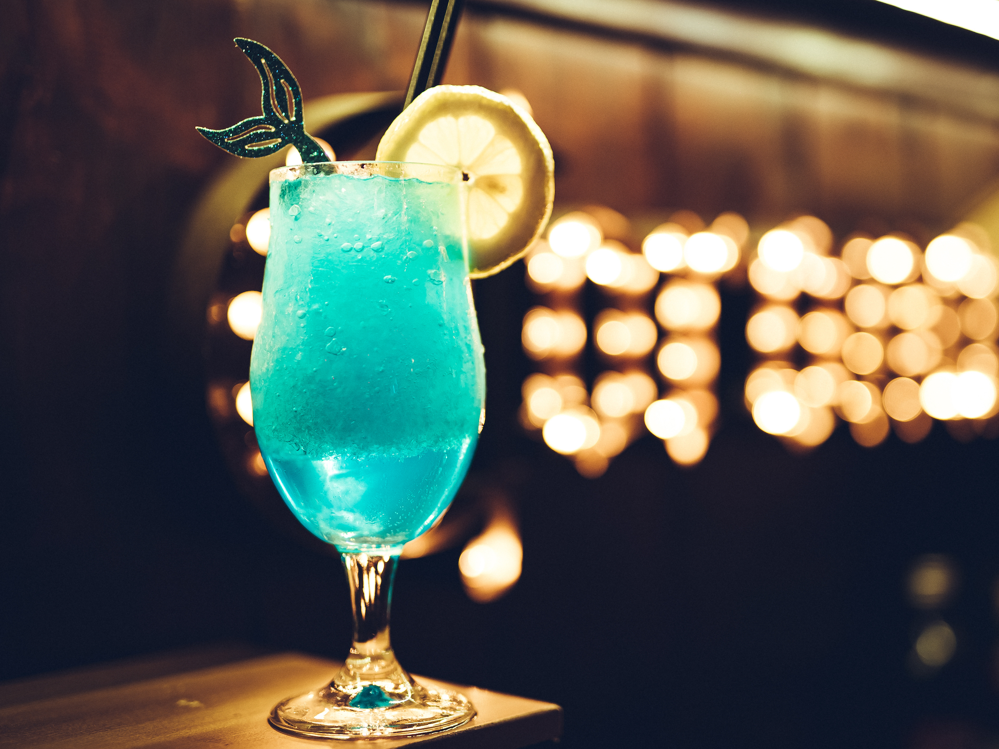 Blue Drinks: The Mermaid Cocktail, blue mixed drinks