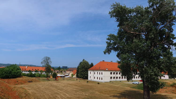 slavonia, slavonija, summer, ljeto, travel, trip, itinerary, slavonski brod, fortress, trvdava