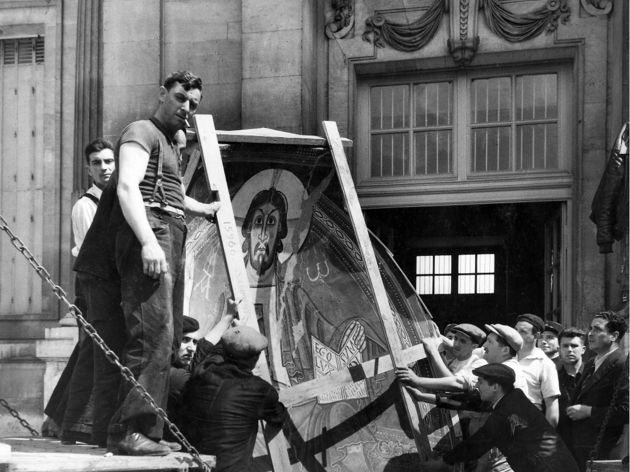 Arribada de les obres d'art romànic a Paris, 1937 Arribada de les obres d'art romànic a Paris, 1937