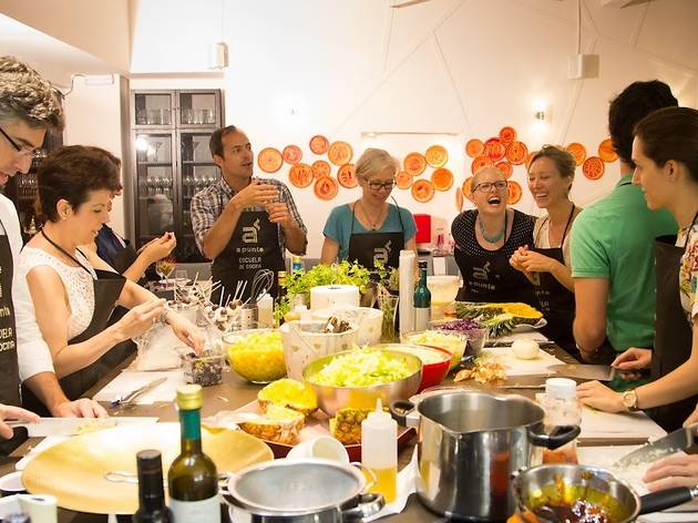 A Punto Escuela De Cocina y librería gastronómica A Punto Escuela De Cocina y librería gastronómica