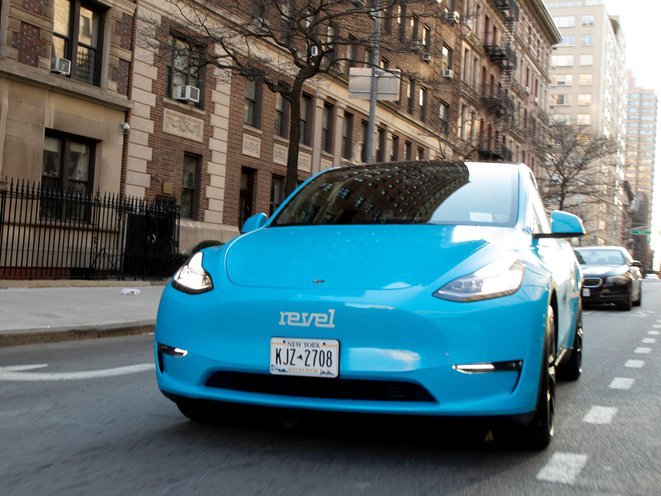 Powder blue Tesla taxis are coming to New York