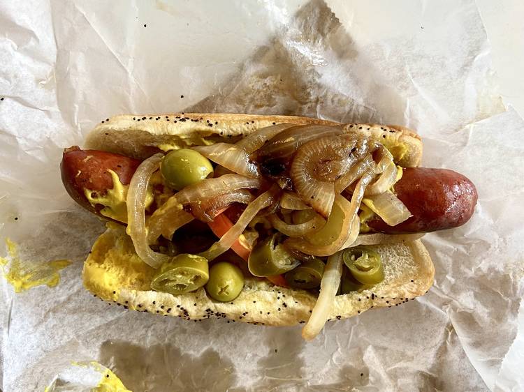 Where to Eat Hot Dogs in Chicago