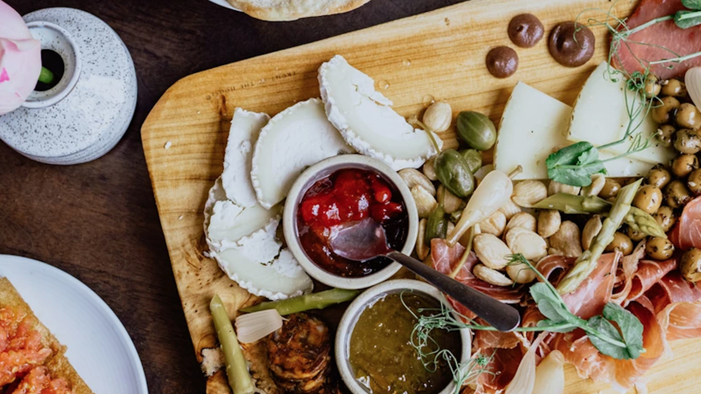 19 Best Restaurants in Ann Arbor, Picked By A Local