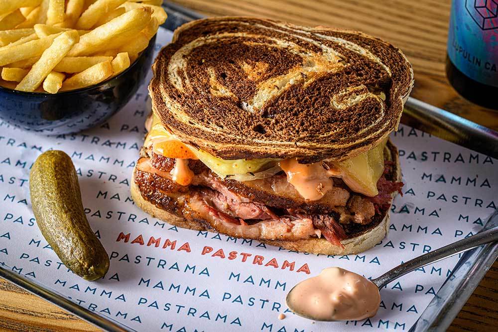 Mamma Pastrama