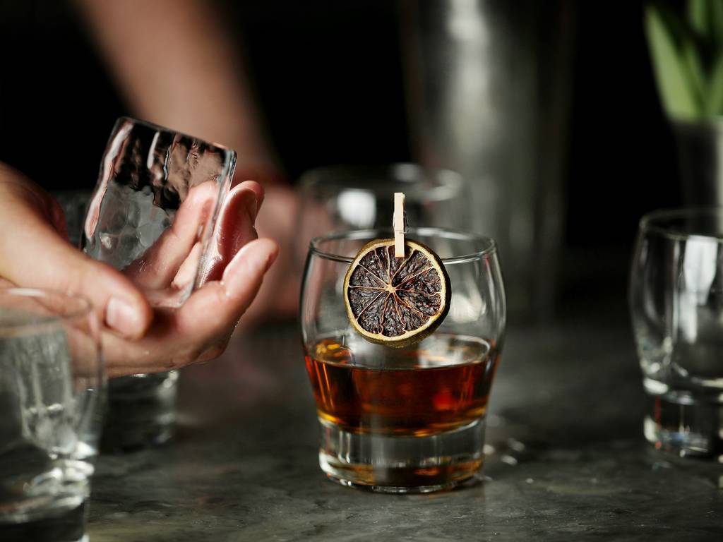 37 Best Cocktail Bars in Chicago for a Stiff Drink