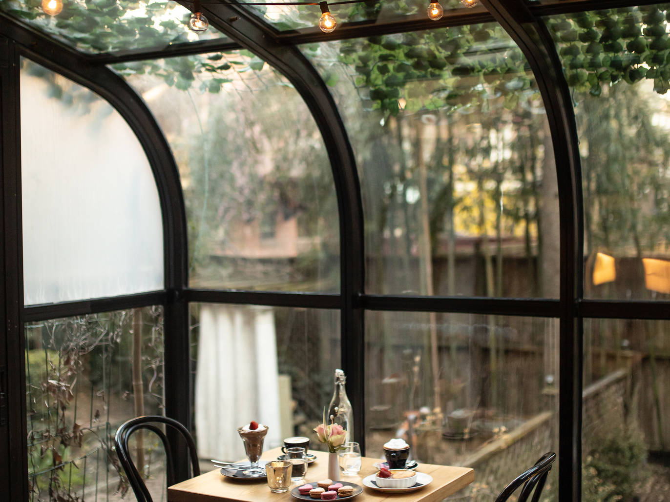 Most Romantic Restaurants in Boston: 12 Date Spots for a Special Occasion