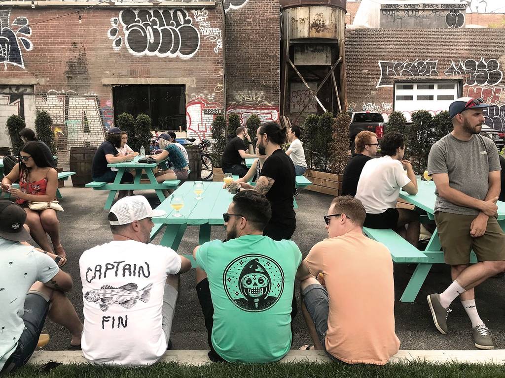 55 Best Bars in Montreal to Grab the Greatest Drinks