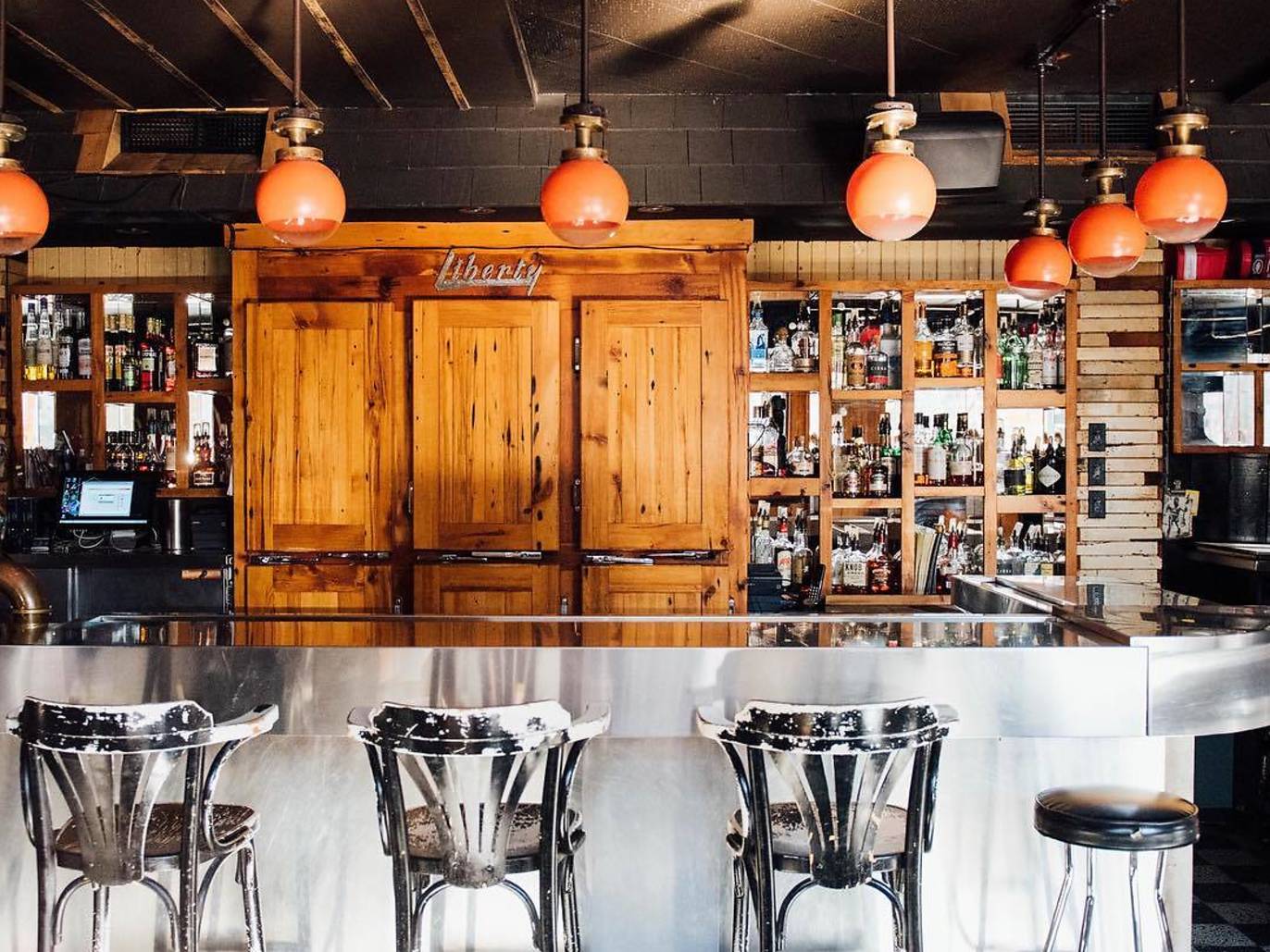 59 Best Bars in Montreal Right Now