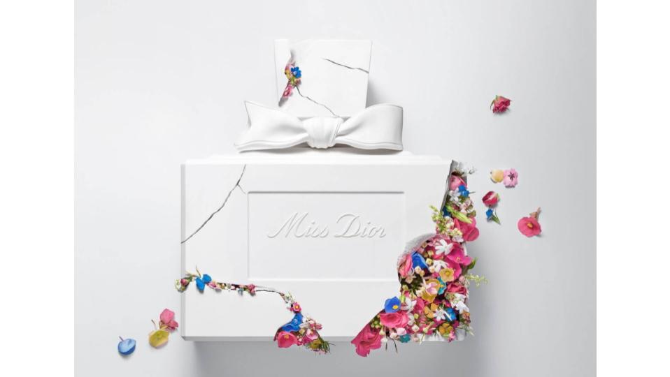 Miss Dior pop-up store and the AS SEEN BY exhibition open in Japan