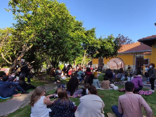 Música ao ar livre no jardim da Casa São Roque Música ao ar livre no jardim da Casa São Roque