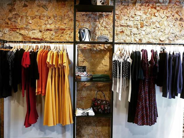 Loja Charade Loja de roupa em segunda mão no Bairro Alto