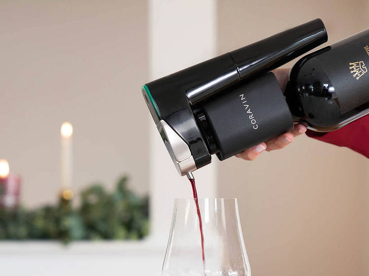 How Does Coravin Work? 