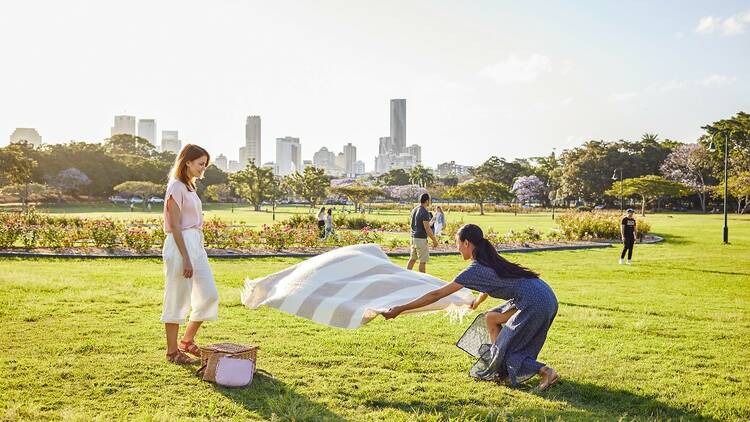 Picnic in the parklands