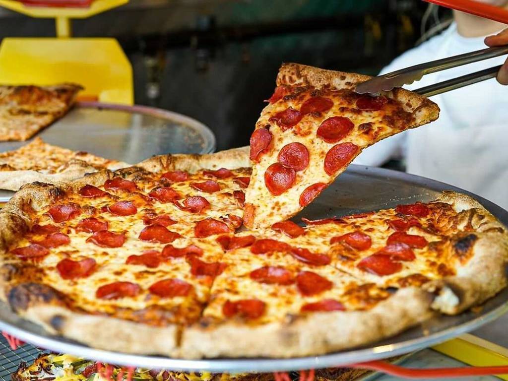 25 Spots With the Best Pizza in Montreal, From New York to Neapolitan