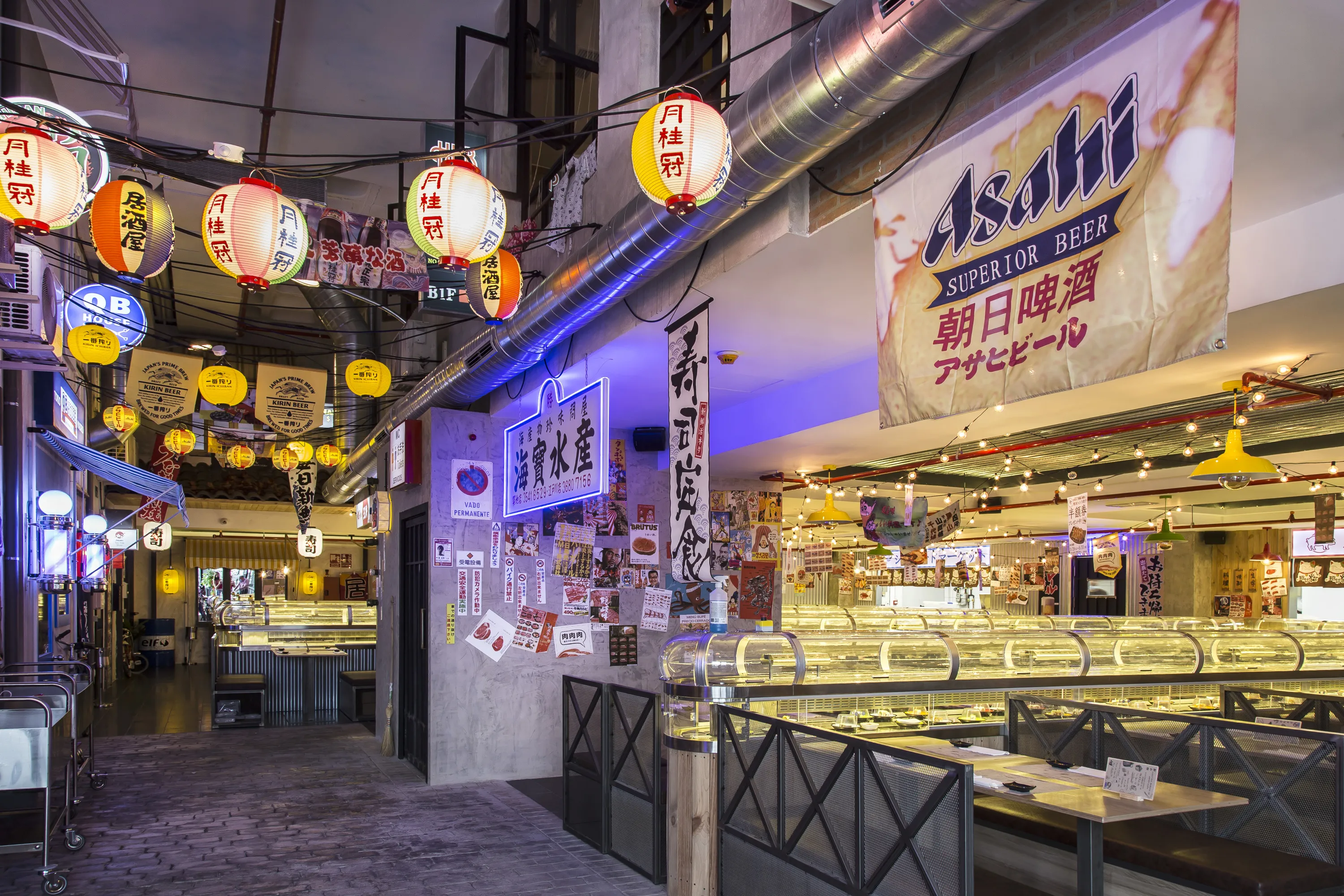 Running Sushi in Market