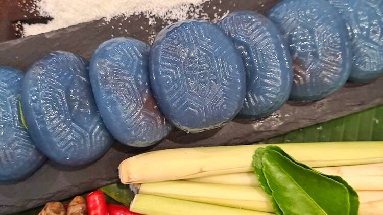 Make and eat your kueh 