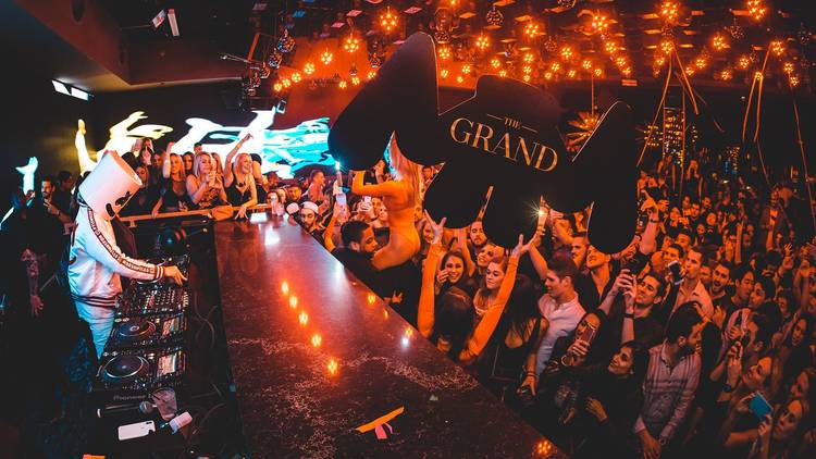 The 7 Best Night Clubs in Boston