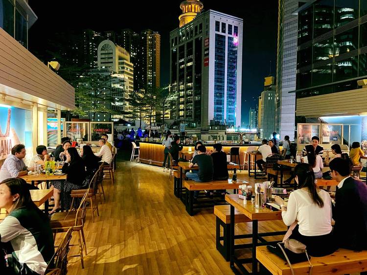 The best happy hour deals in Hong Kong - Time Out Hong Kong