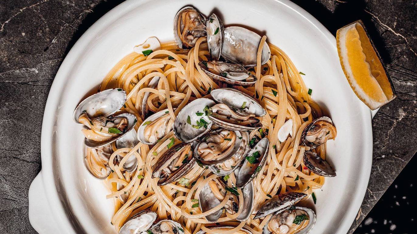 15 Best Italian Restaurants In Singapore for Pasta, Pizza and more