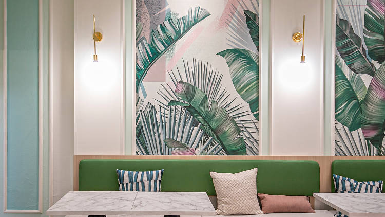 Carrotsticks And Cravings Stanley Street A Coastal Themed Café In The Cbd<script async src=