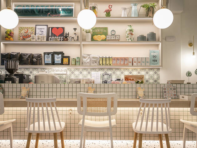 Carrotsticks And Cravings Stanley Street A Coastal Themed Café In The Cbd<script async src=
