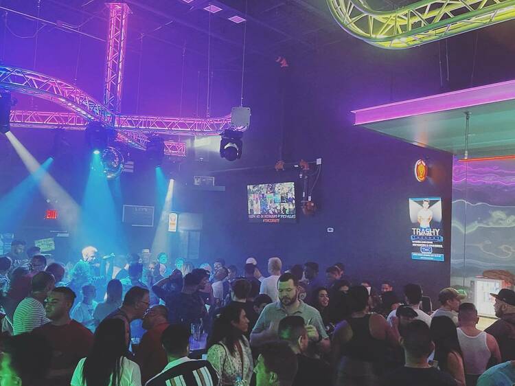 10 Best Clubs in Dallas for Dancing and Drinking