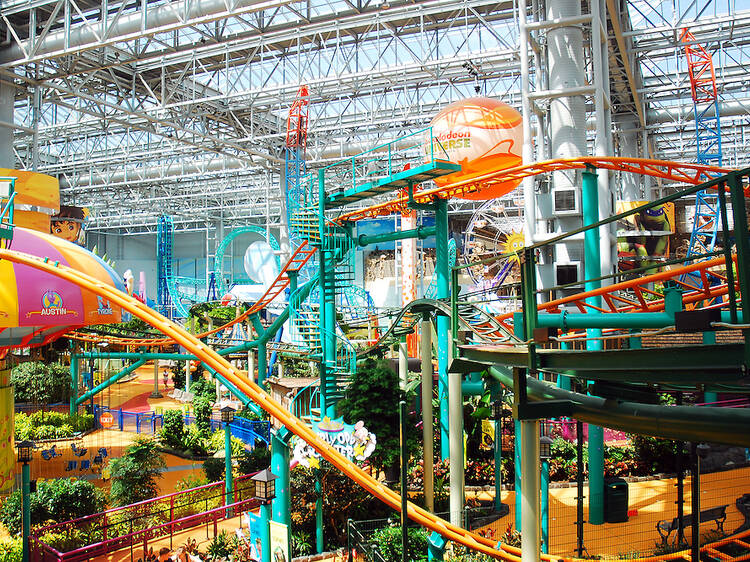 Amusement Park Indoor Rides