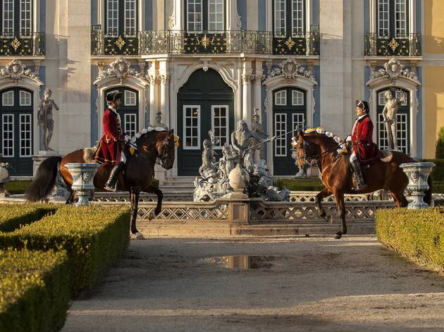 Escola Portuguesa de Arte Equestre Jardim Pênsil do Palácio de Queluz