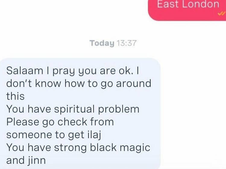 CUM SĂ FOLOSEȘTI TINDER PENTRU BĂIEȚII GAY