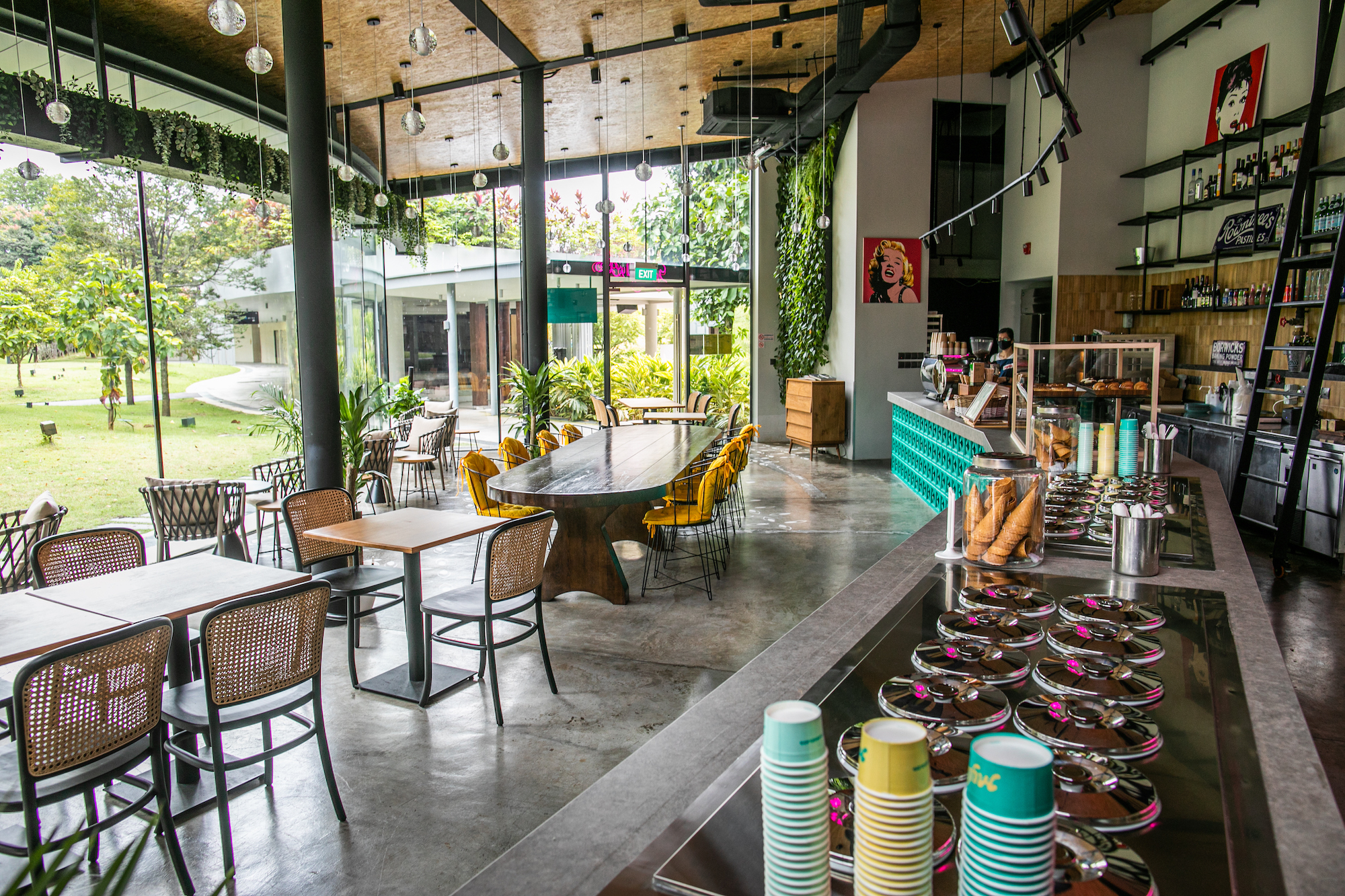 Mylo's | Restaurants in Marina Bay, Singapore