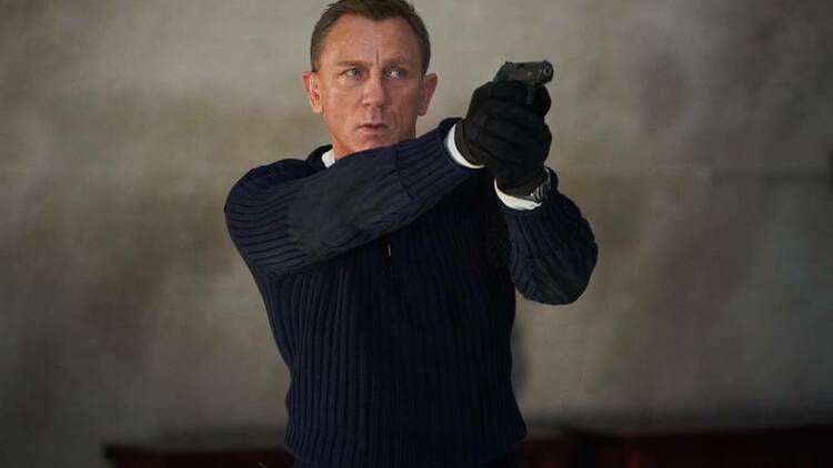 Daniel Craig