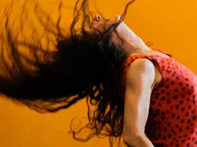 Todo lo bueno ocurre en silencio – Teatros del Canal Todo lo bueno ocurre en silencio – Teatros del Canal