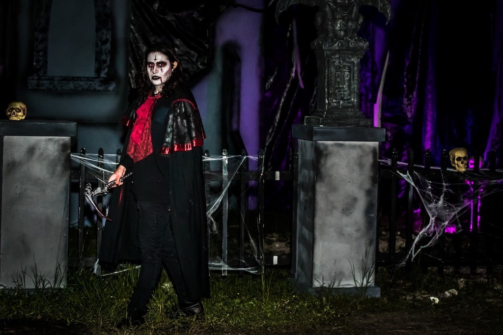 A drivethrough haunted house is coming to South Florida