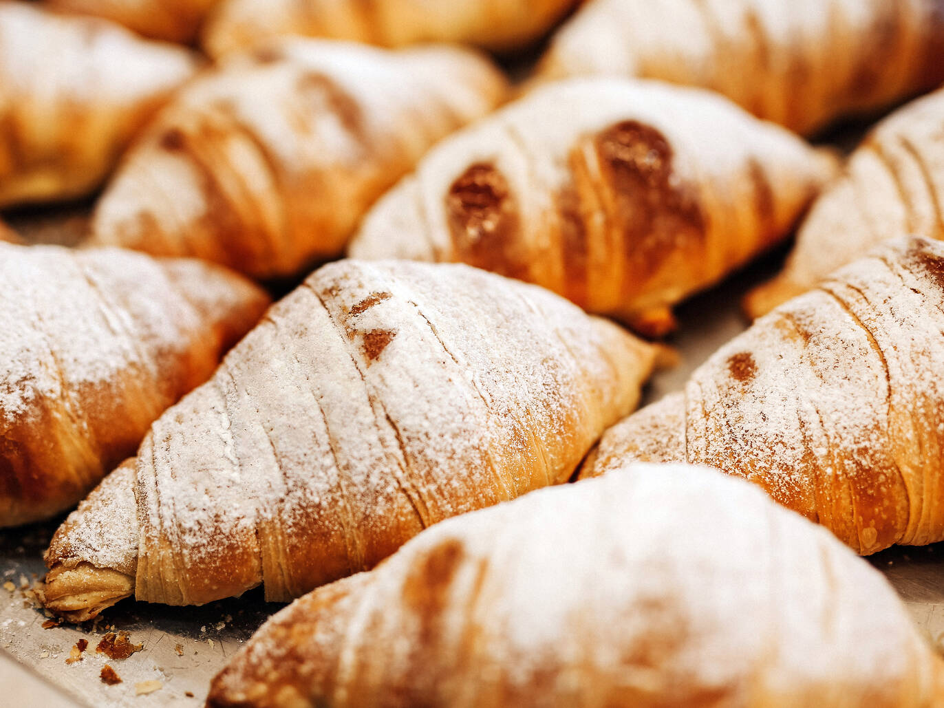 Um roteiro por onze pastelarias com fabrico próprio em Lisboa