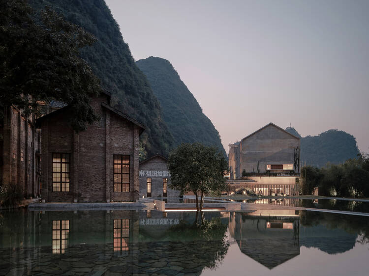 This beautiful lakeside hotel in China is straight out of a Bond movie This beautiful lakeside hotel in China is straight out of a Bond movie