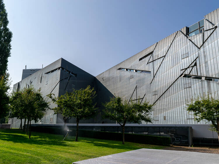 Confront a dark past at the Jewish Museum Confront a dark past at the Jewish Museum