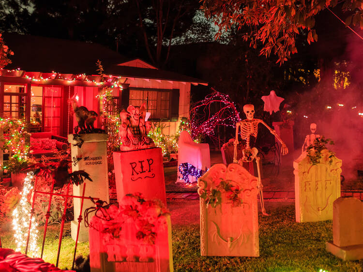 The 20 kookiest, spookiest Halloween decorations in the USA