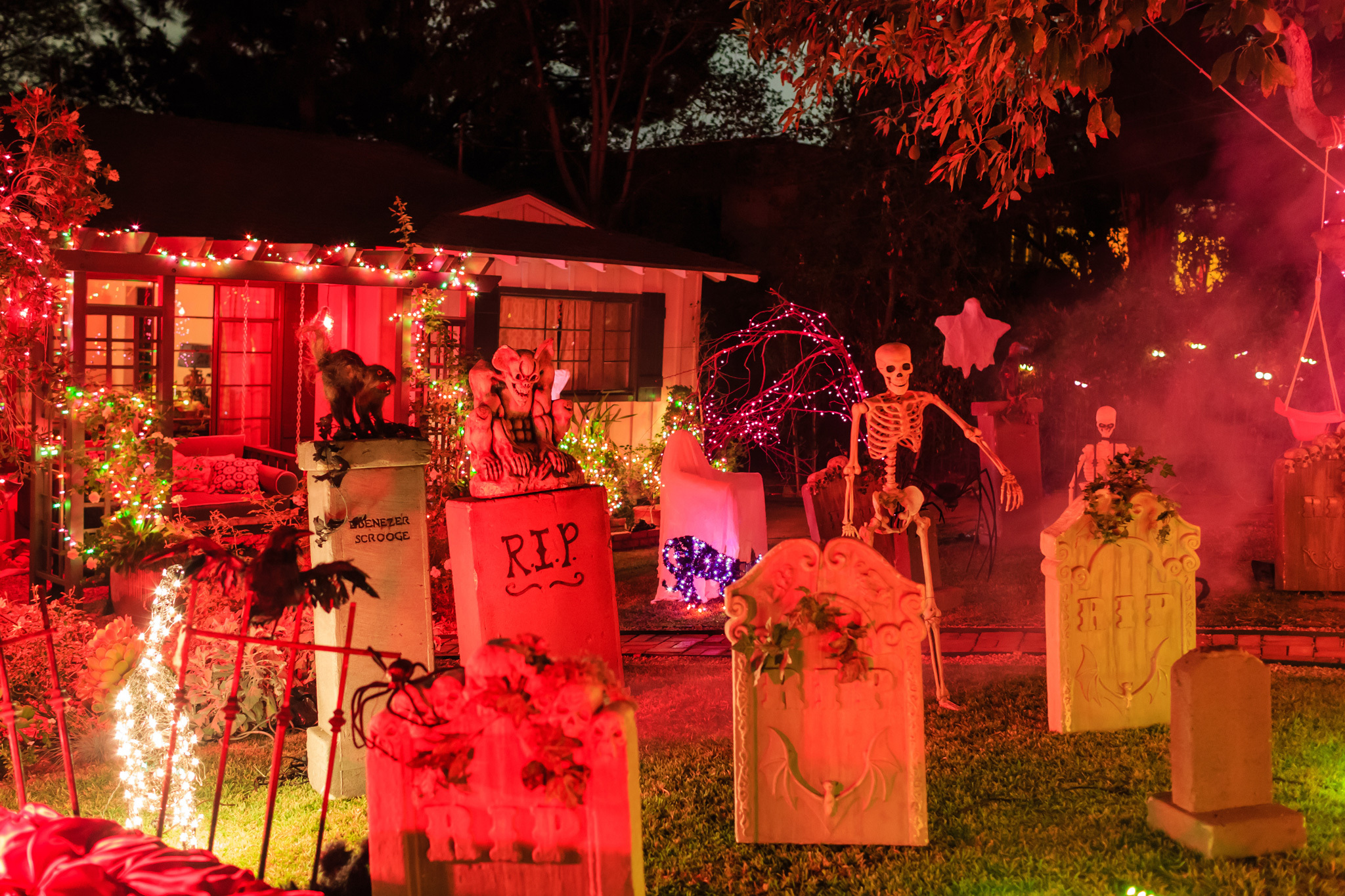 Best Halloween Decorations in the USA for 2021