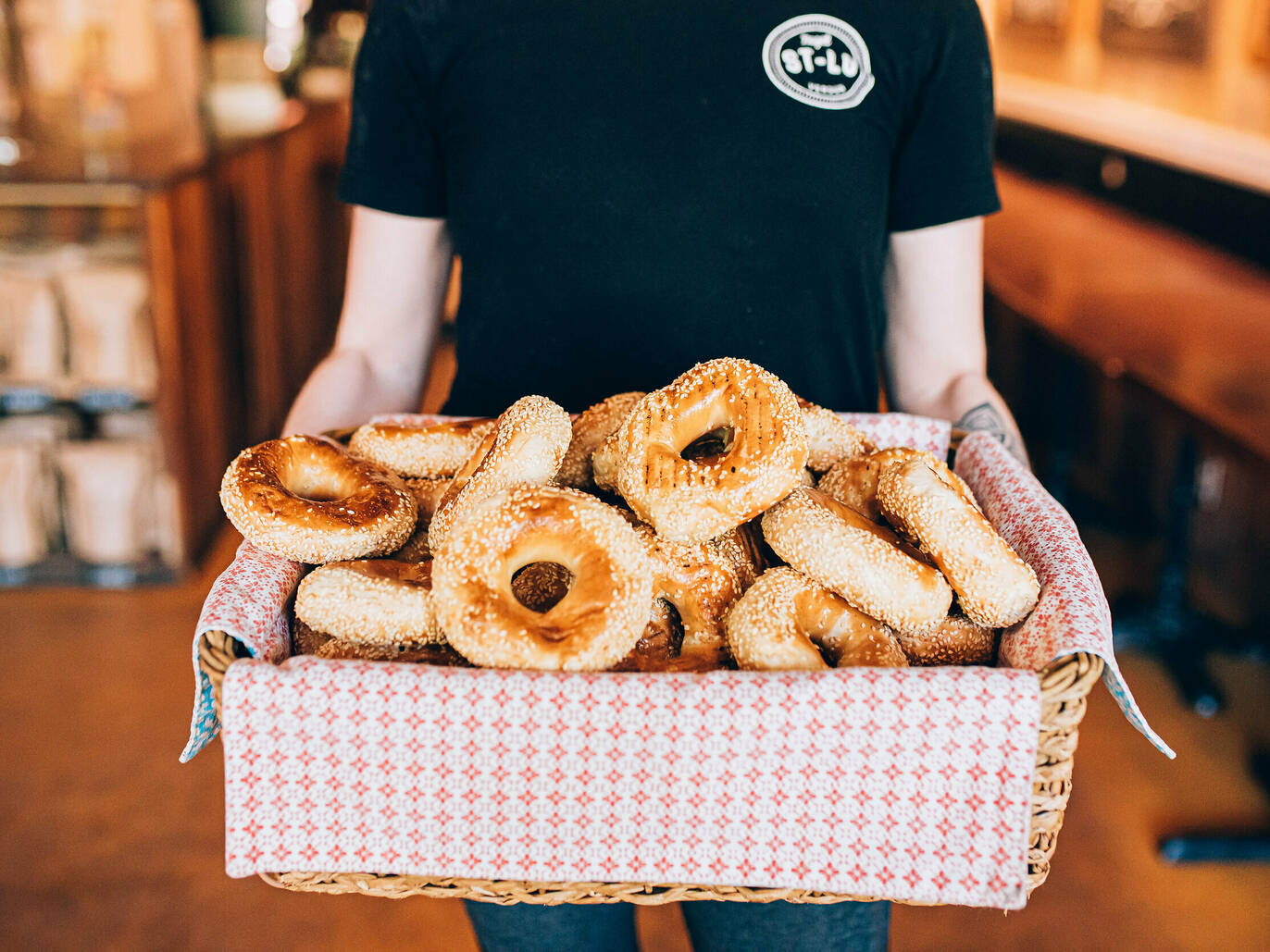 Where to Find the Best Bagels in Montreal, Ranked